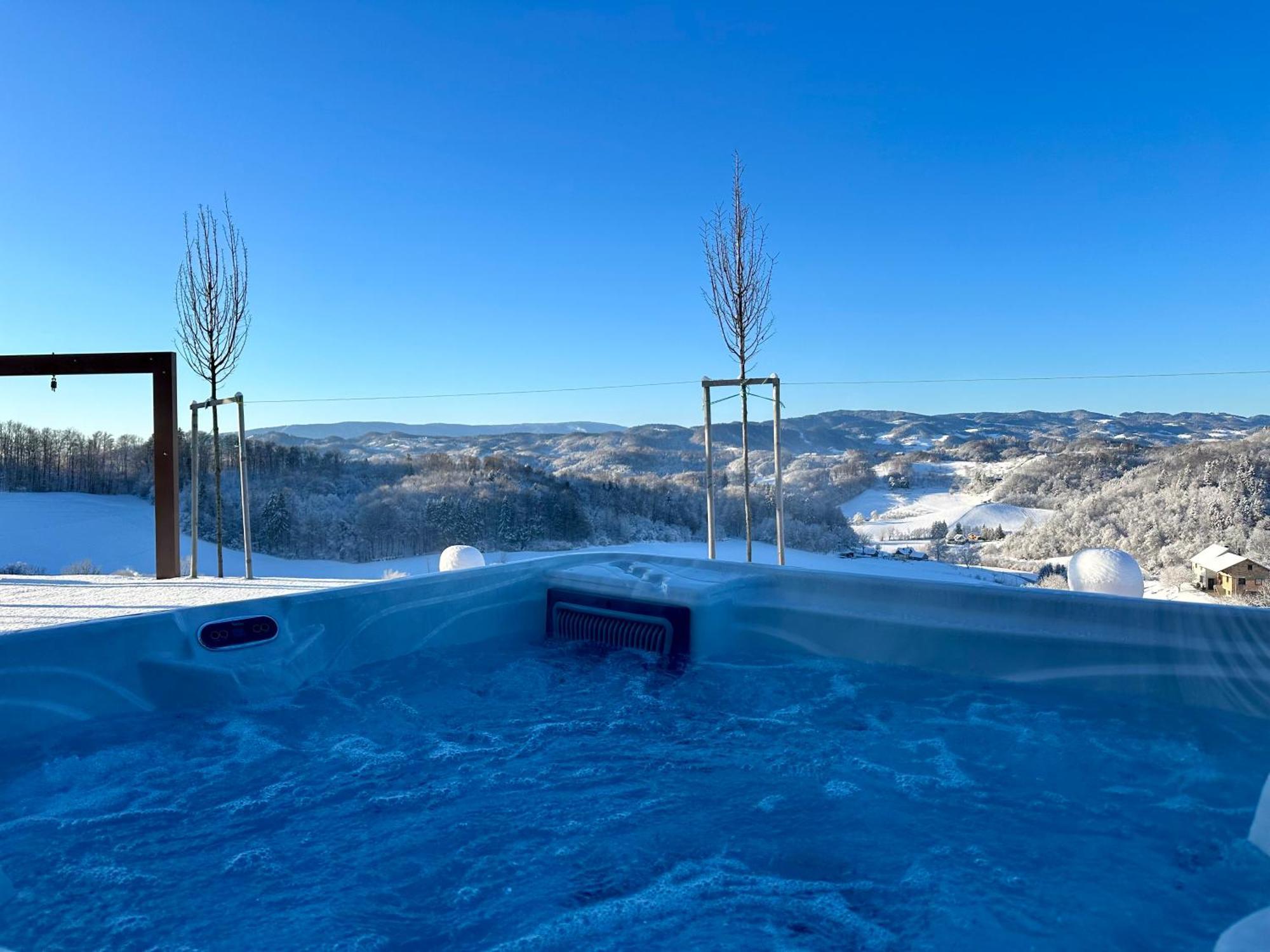 Bed and Breakfast Hisa 1624 - Adults Only Zgornja Kungota Esterno foto